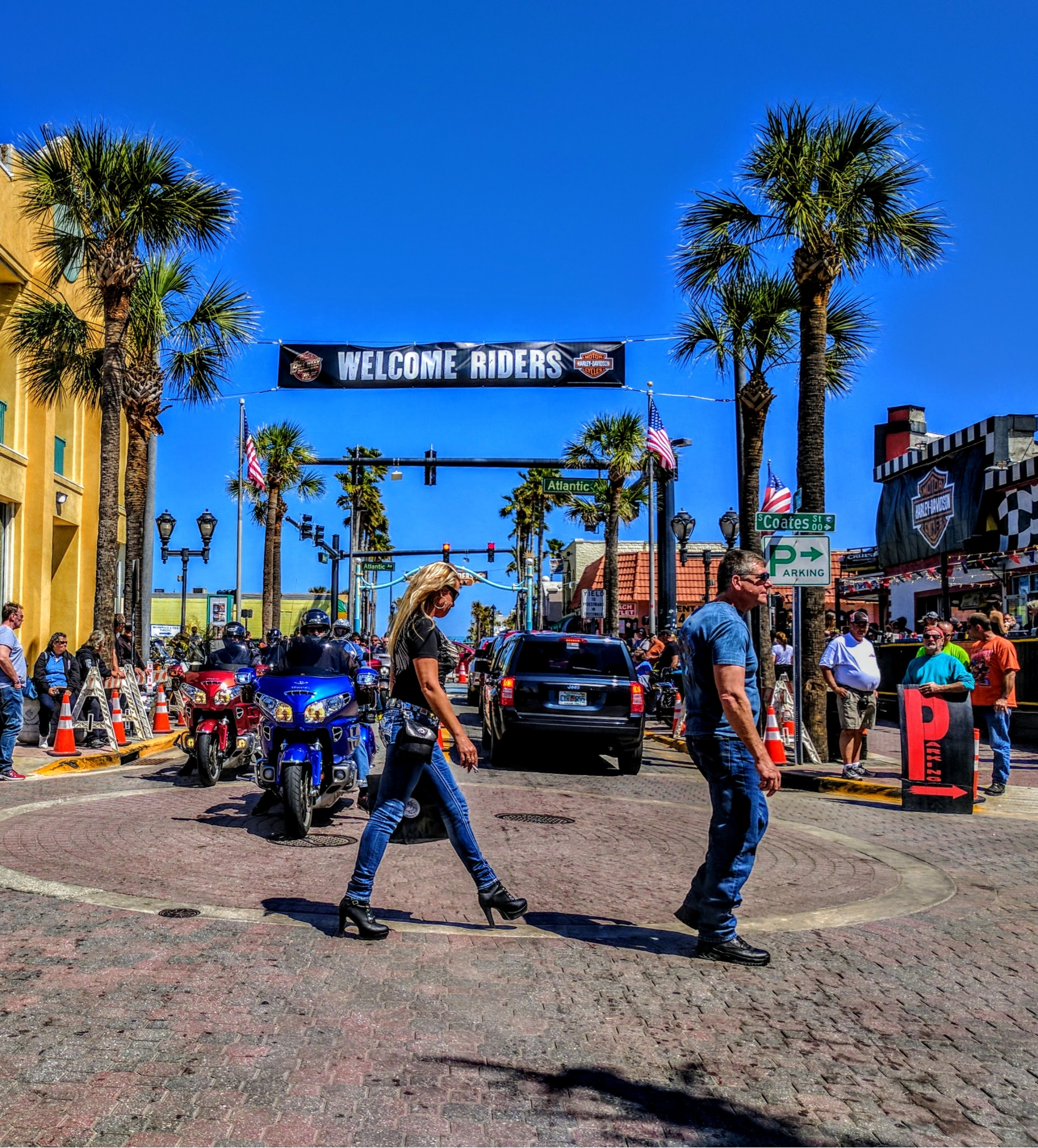 Blue Skies all Weekend at Last Week of Bike Week