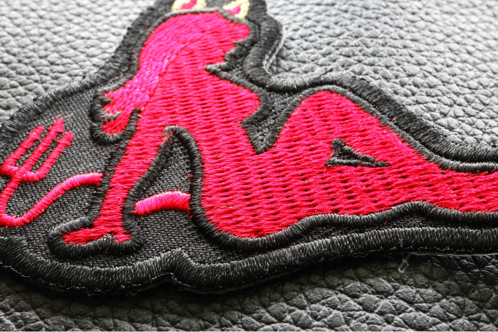FERRARI NEW EMBROIDERED IRON ON PATCHES DIFFERENT STYLES