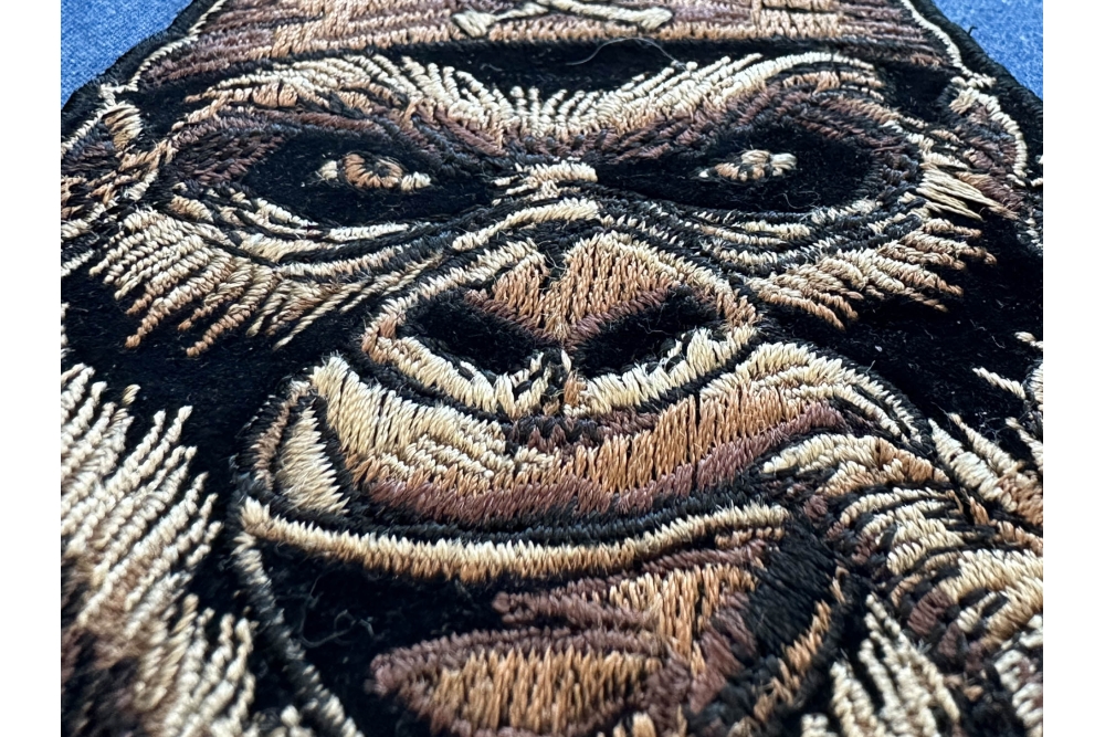 https://www.thecheapplace.com/image/products/1000/monkey/tcp/additional4/monkey-patches-cigar-gorilla-patch-with-skull-headwrap-p6942-additional4.jpg?v=11697384080
