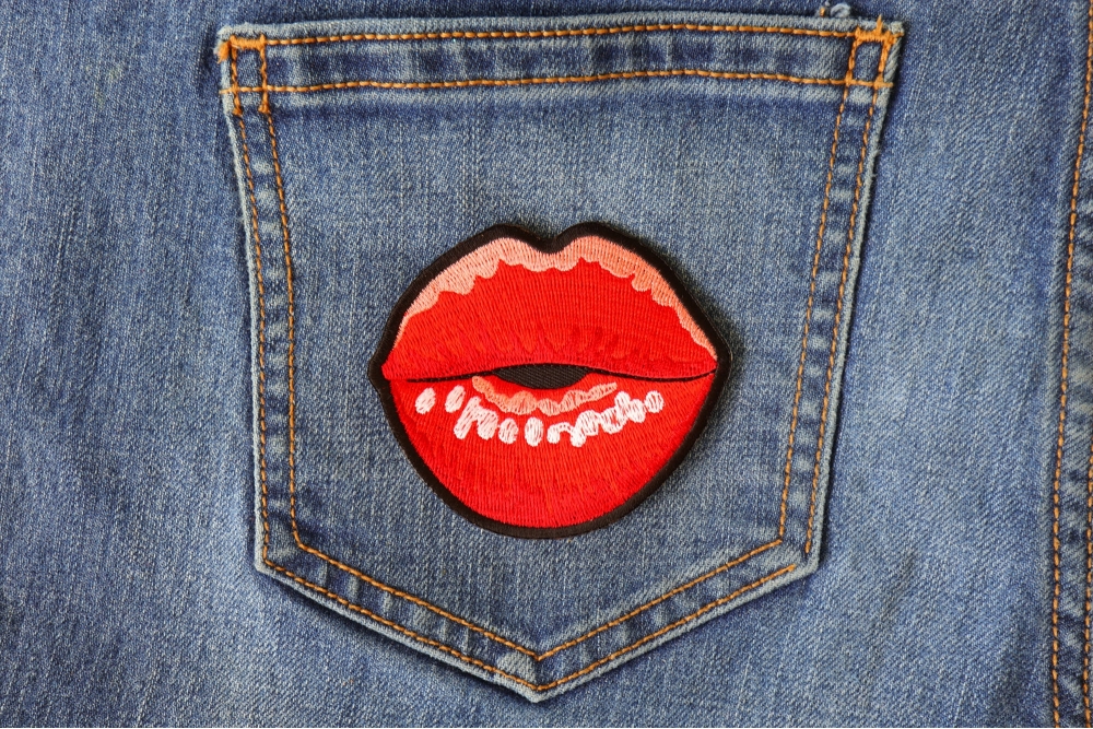 Kissing Lips Small Patch by Ivamis Patches