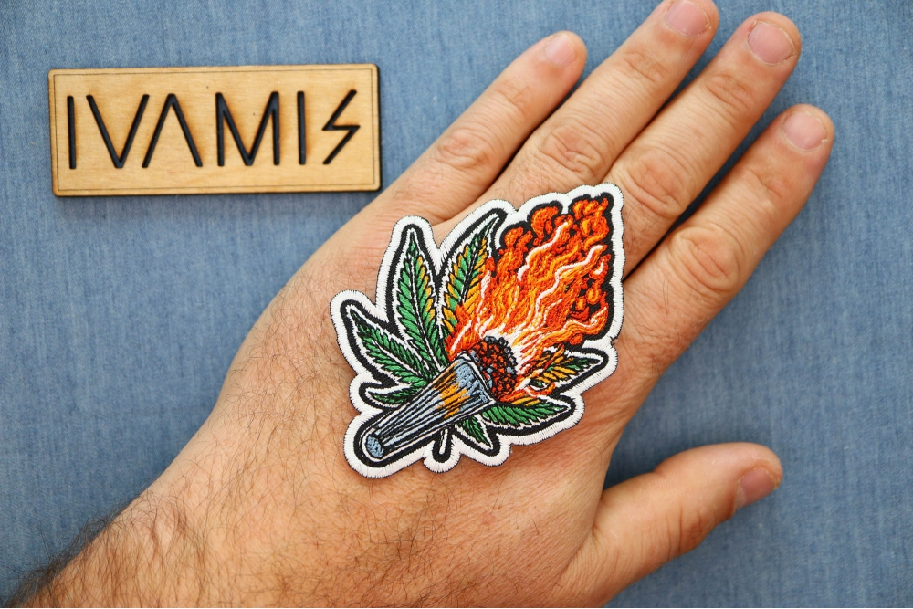 High Society Patch - Marijuana Leaf  Embroidered Pot Patches by Ivamis  Patches